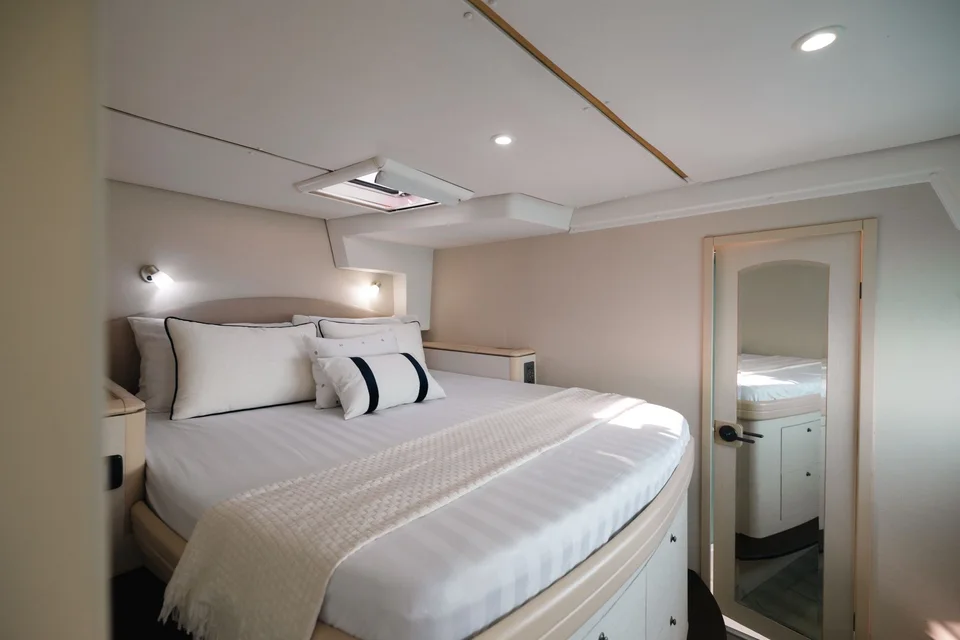 Coco Paradise, Double cabin